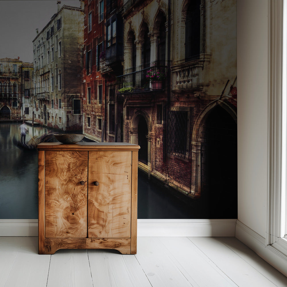 The Gondolier | Wallpaper