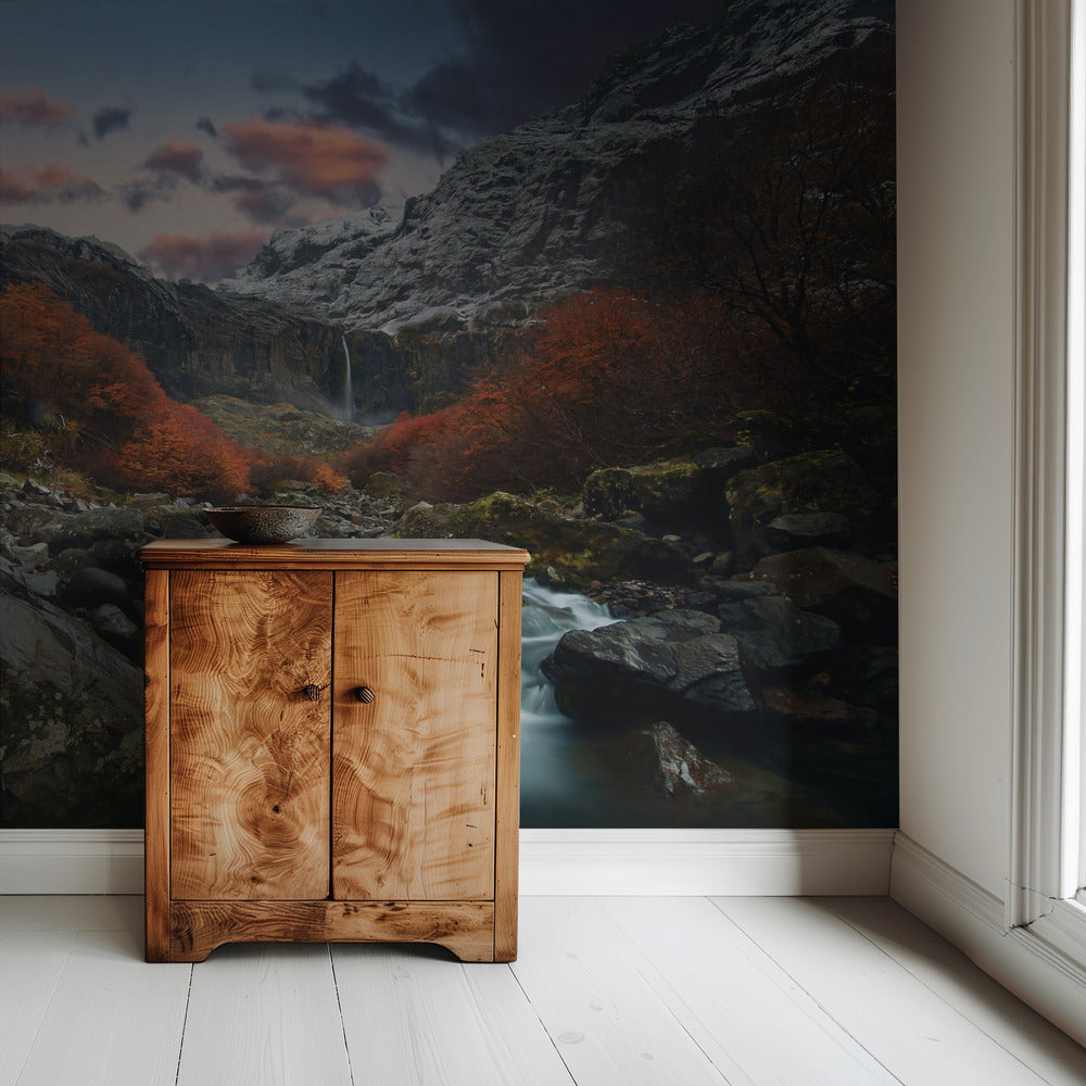 Throat of the earth | Wallpaper