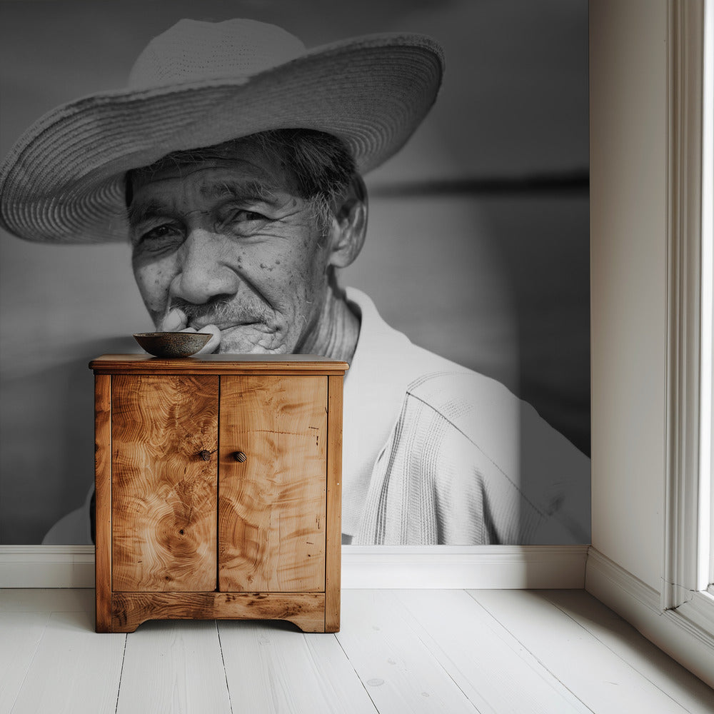 Old Fisherman | Wallpaper