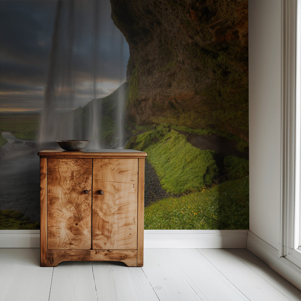 The curtrain | Wallpaper