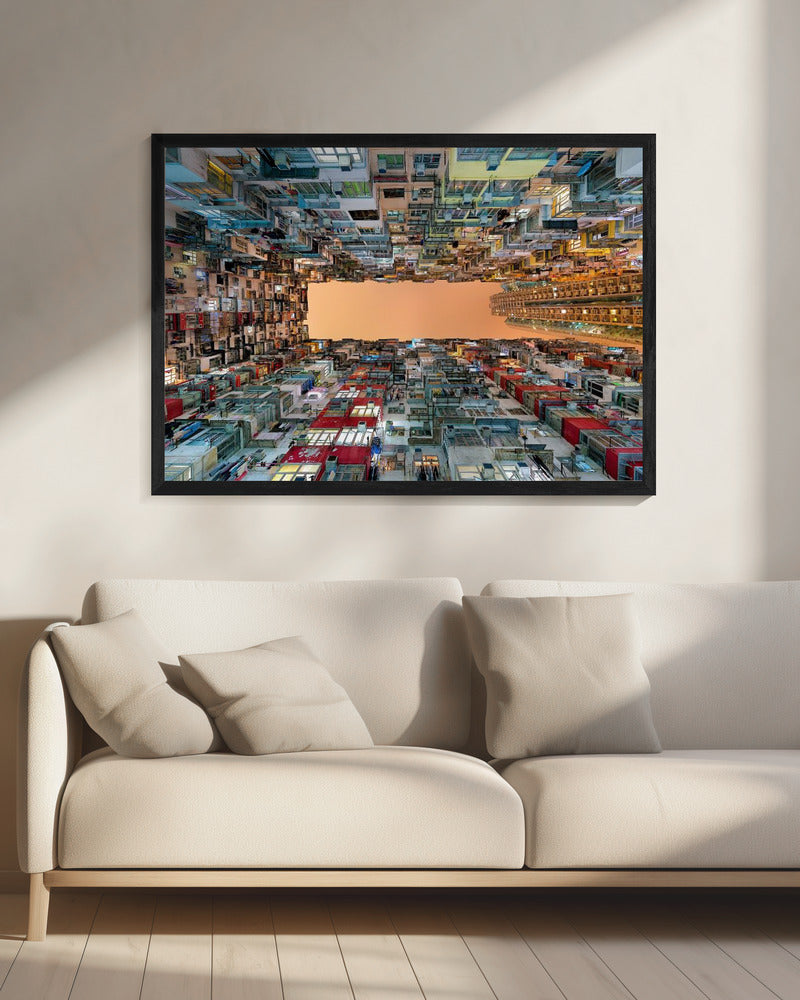 Crowded spaces | Canvas
