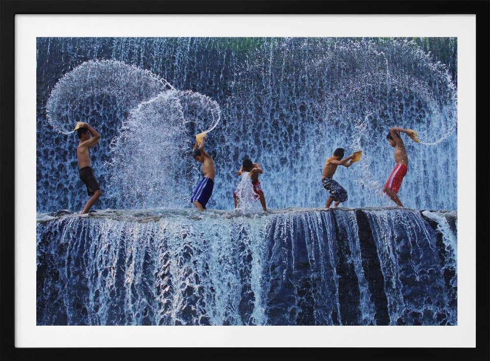 Playing with splash | Poster