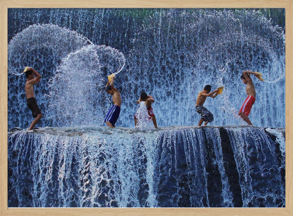 Playing with splash | Poster