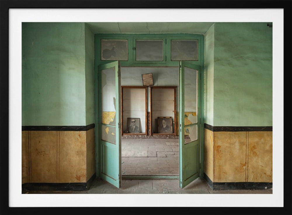 Two lives,one end | Poster