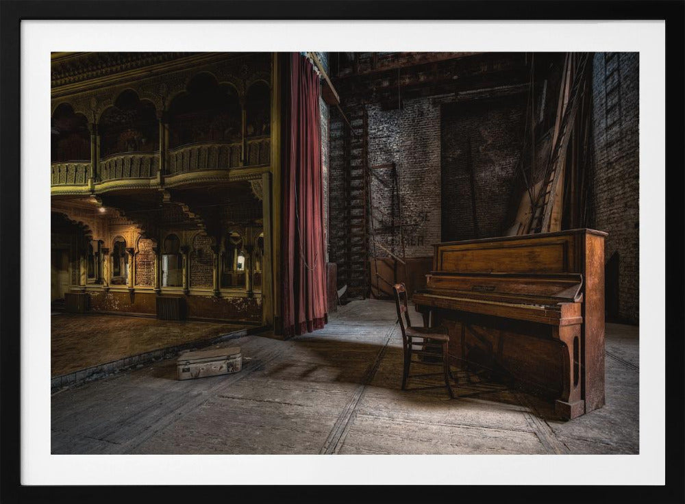 Show, interrupted | Poster