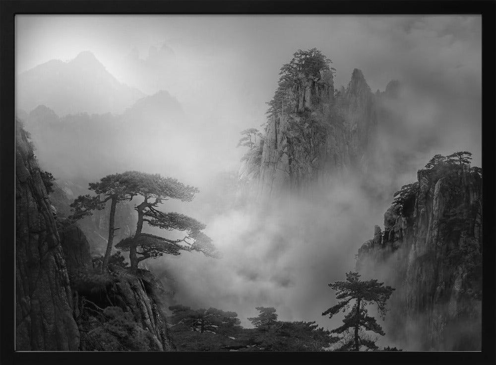 Huang Shan In The Fog | Poster