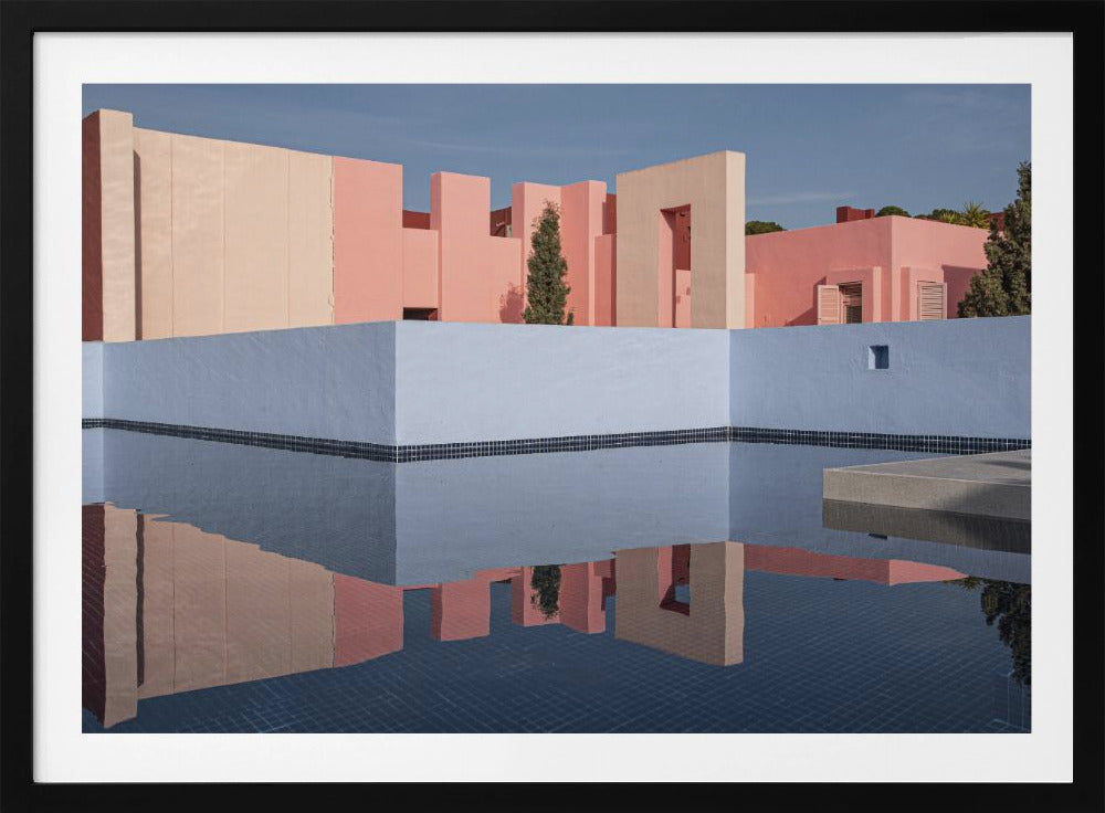 Muralla Roja #26 | Poster
