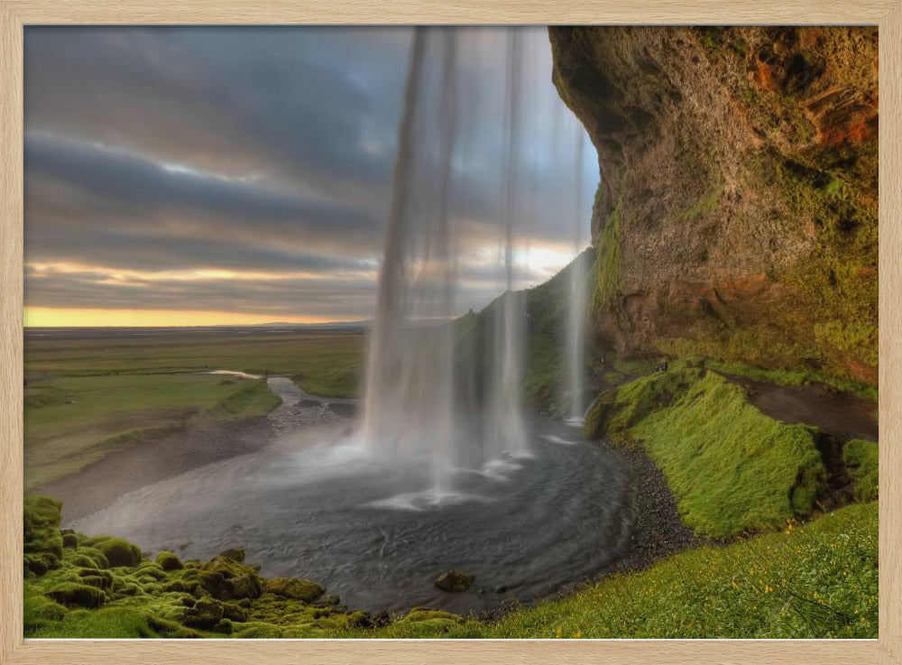 The curtrain | Poster