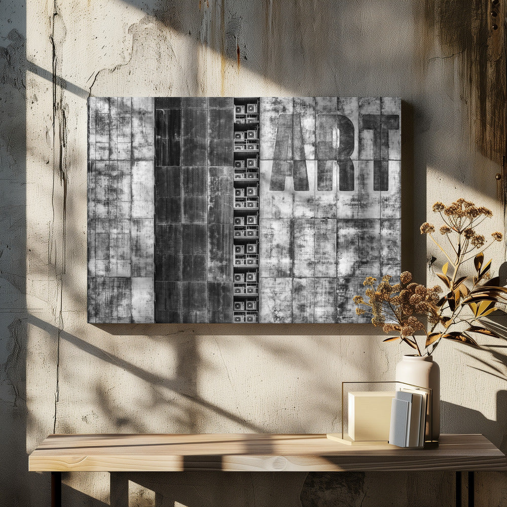 Gritty Palace | Canvas