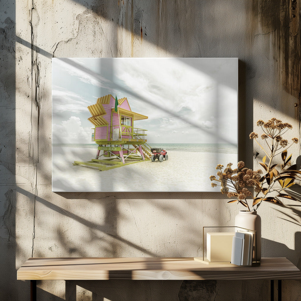MIAMI BEACH Vintage Florida Flair | Canvas
