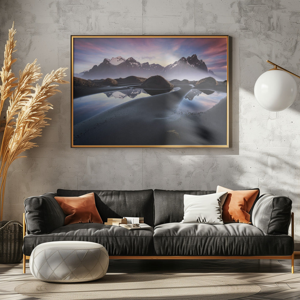 Glowing Vestrahorn | Canvas