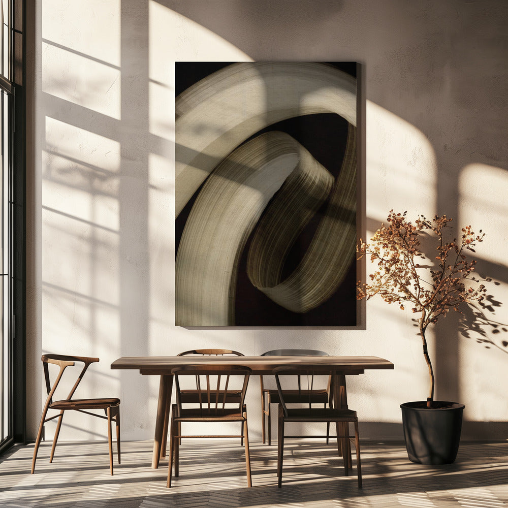 Curved Essence | Canvas