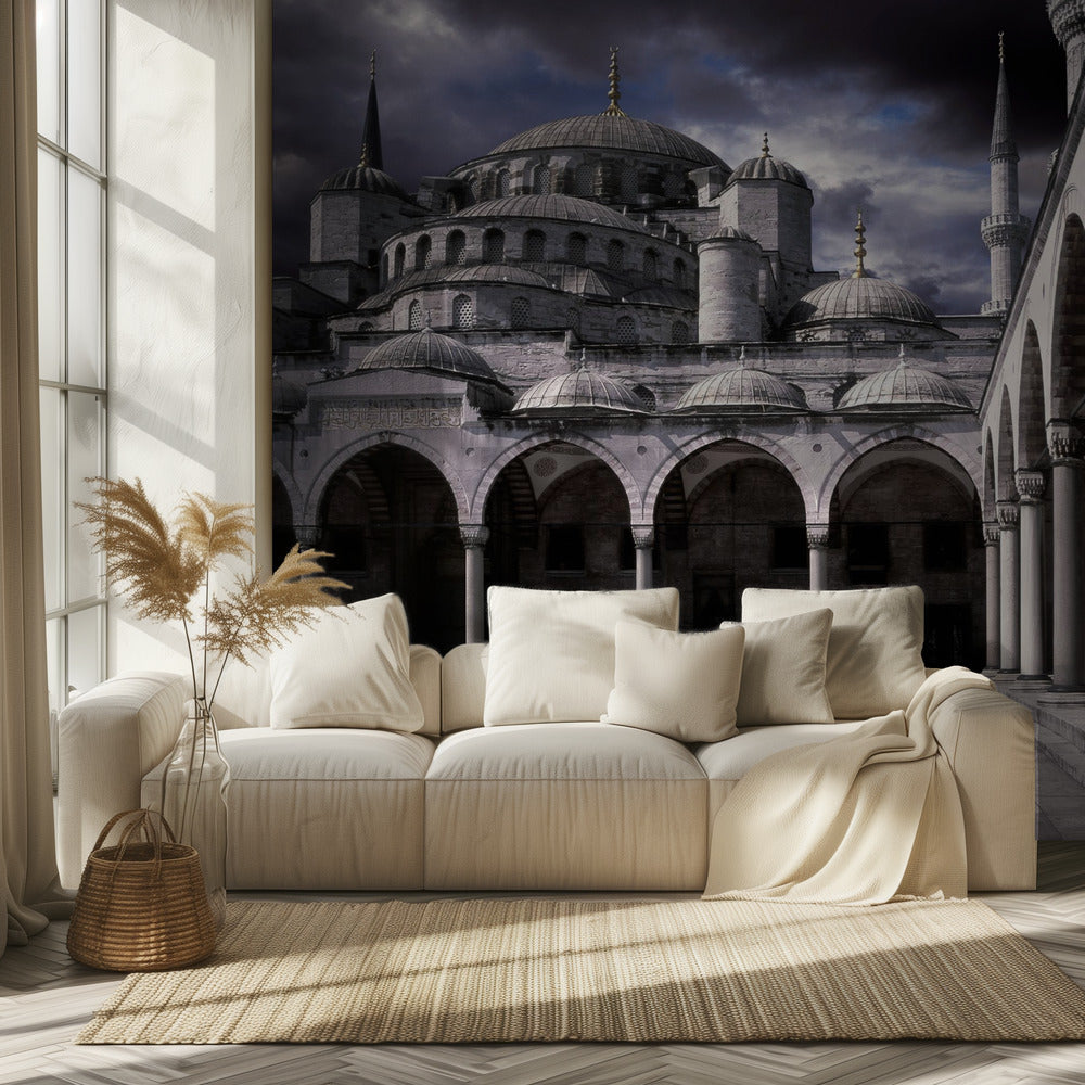 Lady and the mosque | Wallpaper