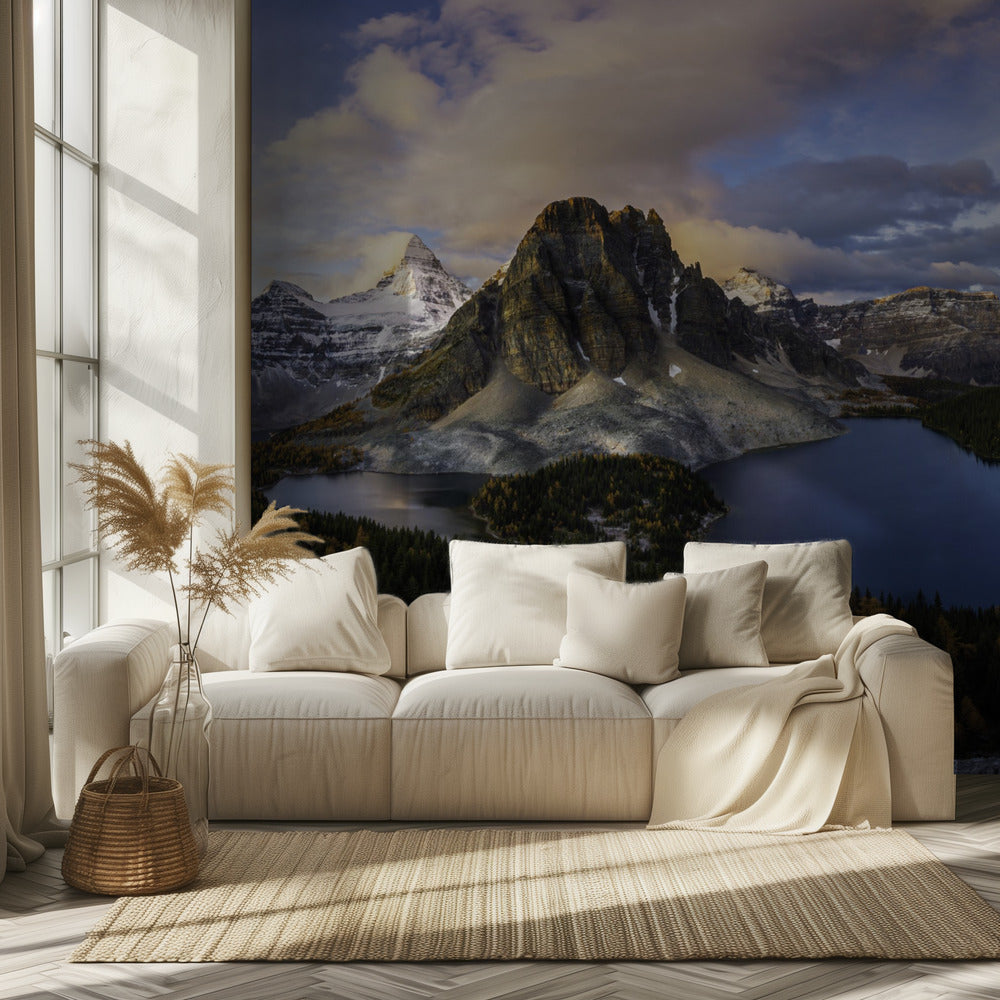 Sunrise at Mt. Assiniboine | Wallpaper