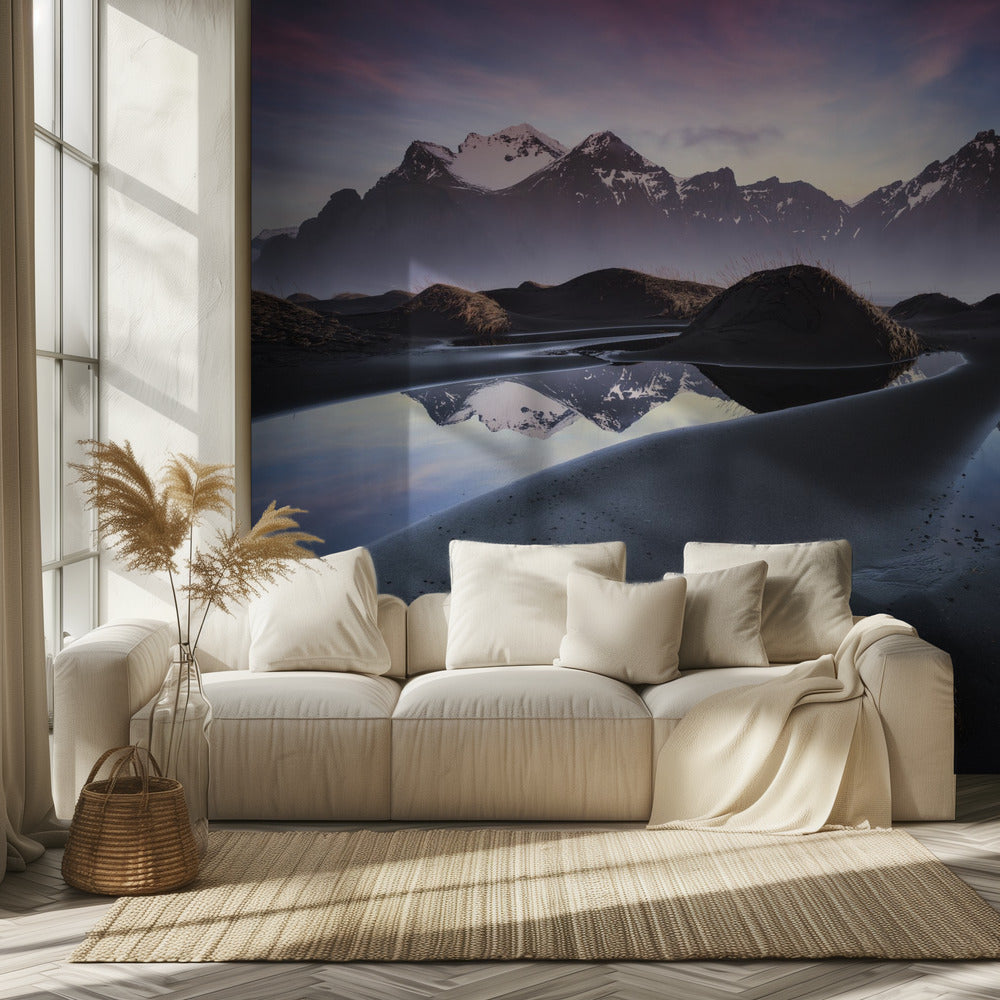 Glowing Vestrahorn | Wallpaper