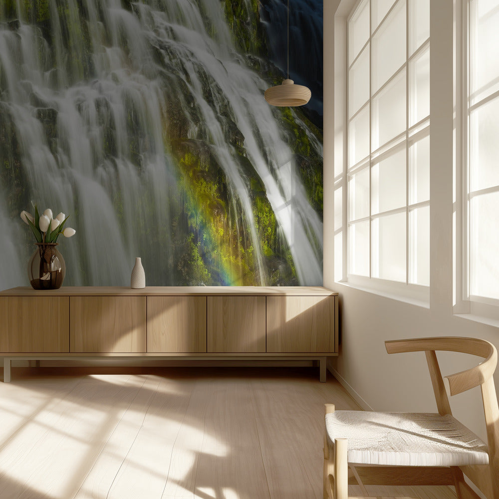 Rainbow Falls | Wallpaper