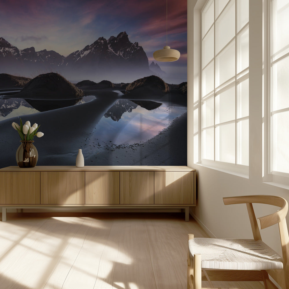 Glowing Vestrahorn | Wallpaper