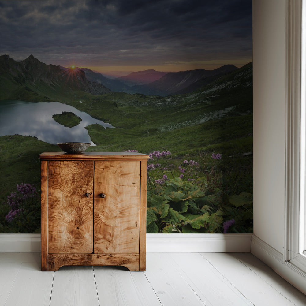 Magic Mountain Lake | Wallpaper