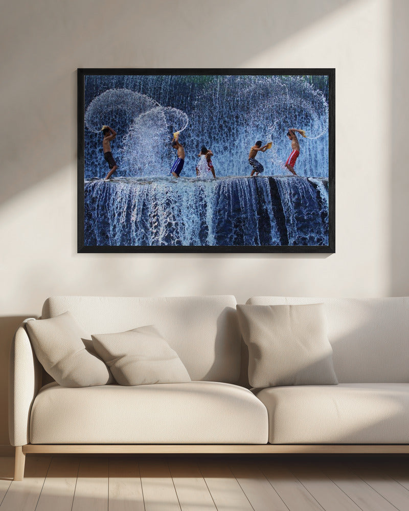 Playing with splash | Canvas