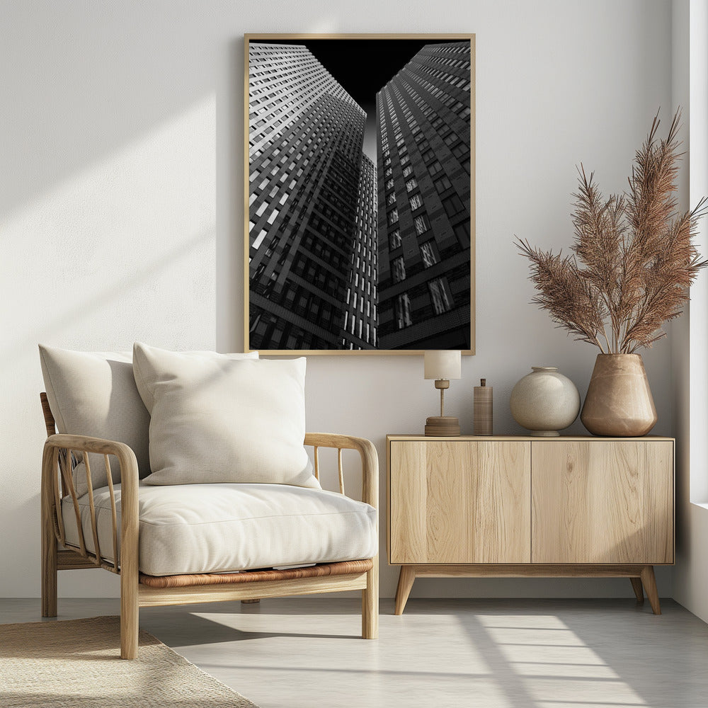 Between giants | Poster