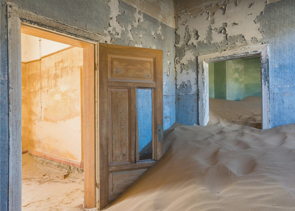 Vanish into oblivion | Poster