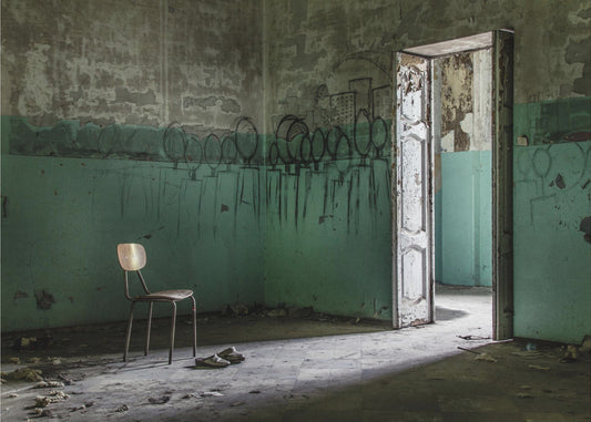 Empty crazy spaces | Canvas