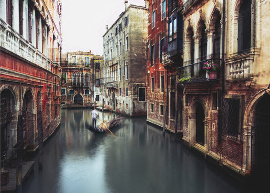 The Gondolier | Wallpaper