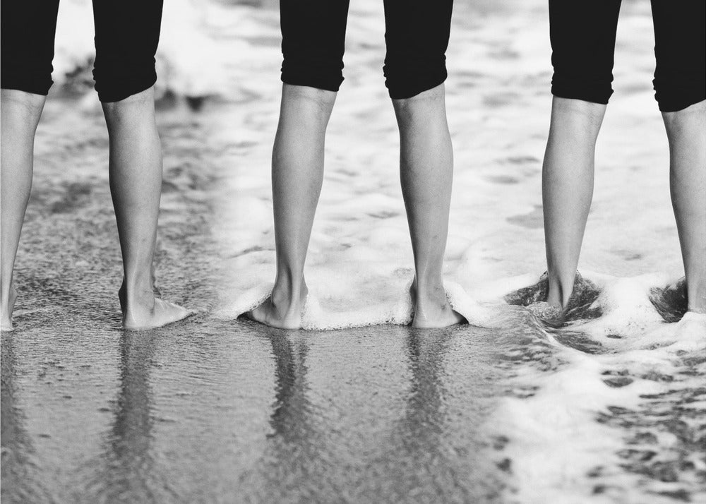 Wet feet. | Wallpaper