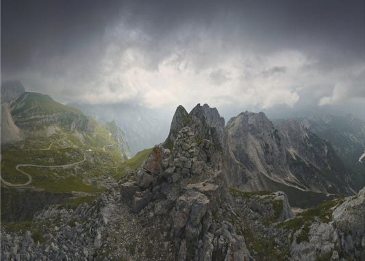 Bizarre Mountain Panorama | Wallpaper