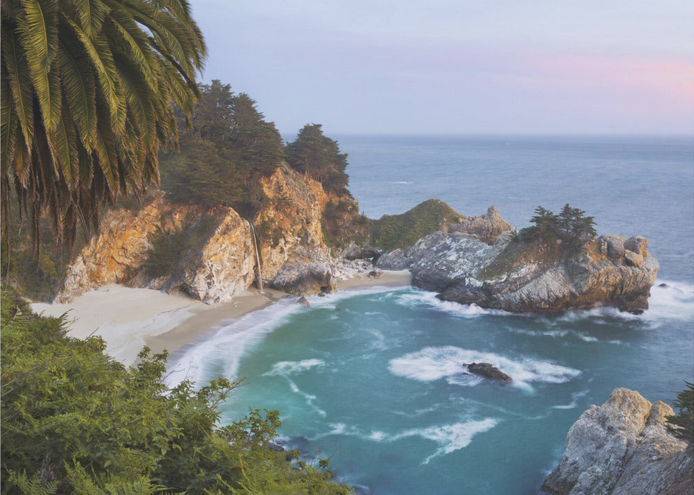 Paradise Falls | Canvas