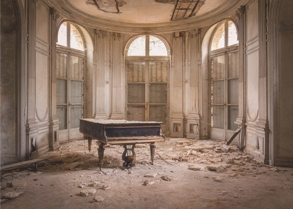 Piano in Decay | Poster