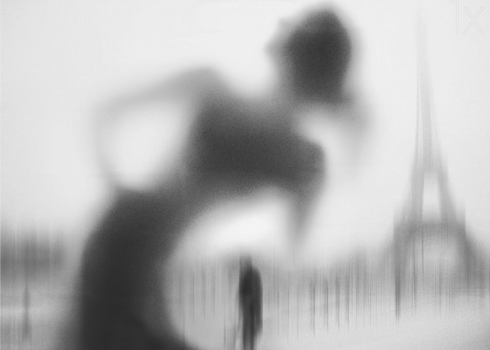 La Parisienne | Wallpaper