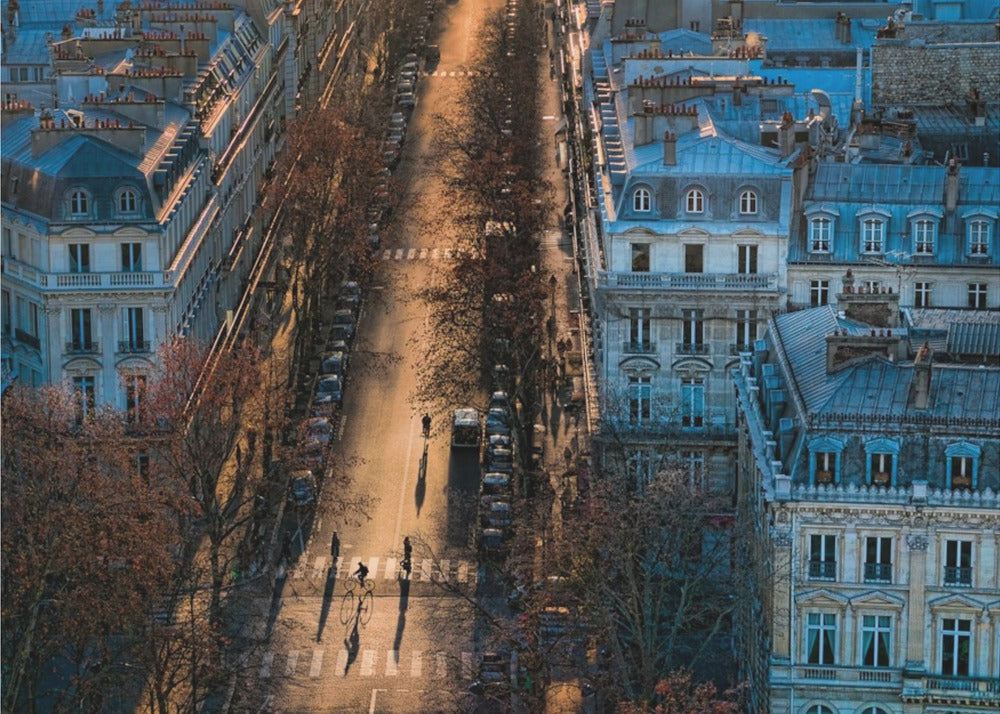 2 cyclists + 2 pedestrians | Canvas