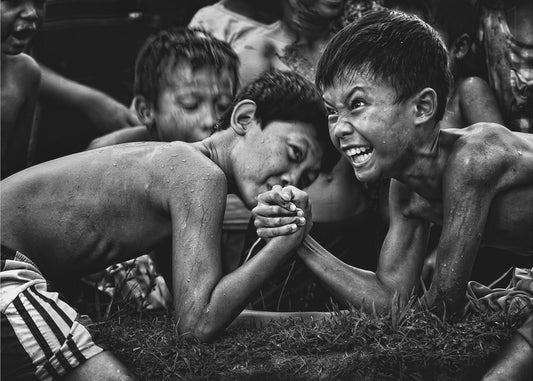 Hentakan terakhir | Canvas