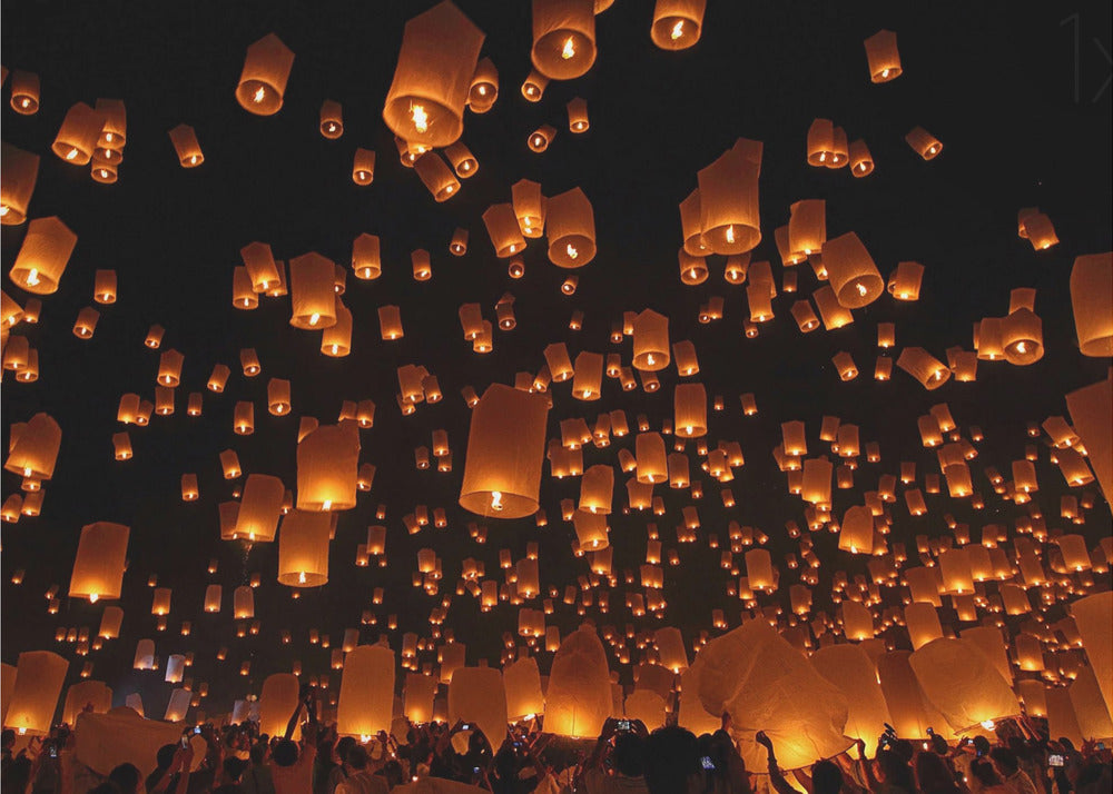 Floating Lanterns | Canvas