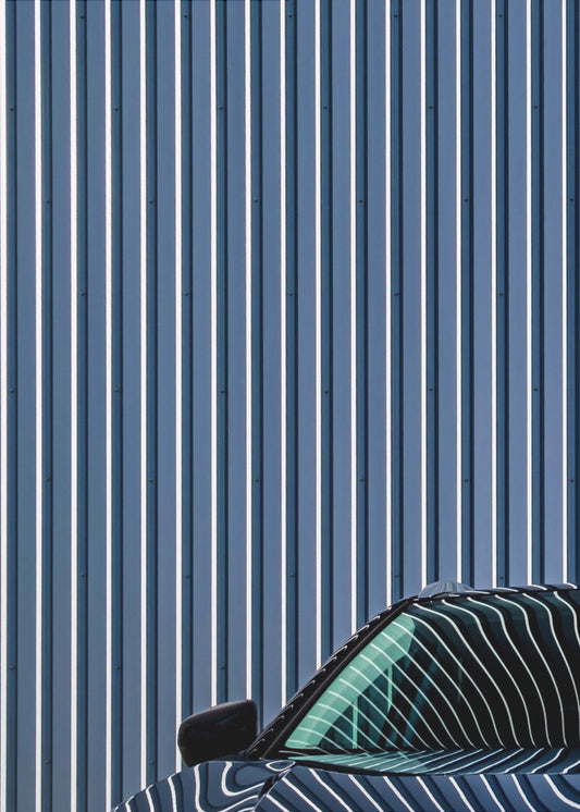 Car &amp; Wall | Canvas