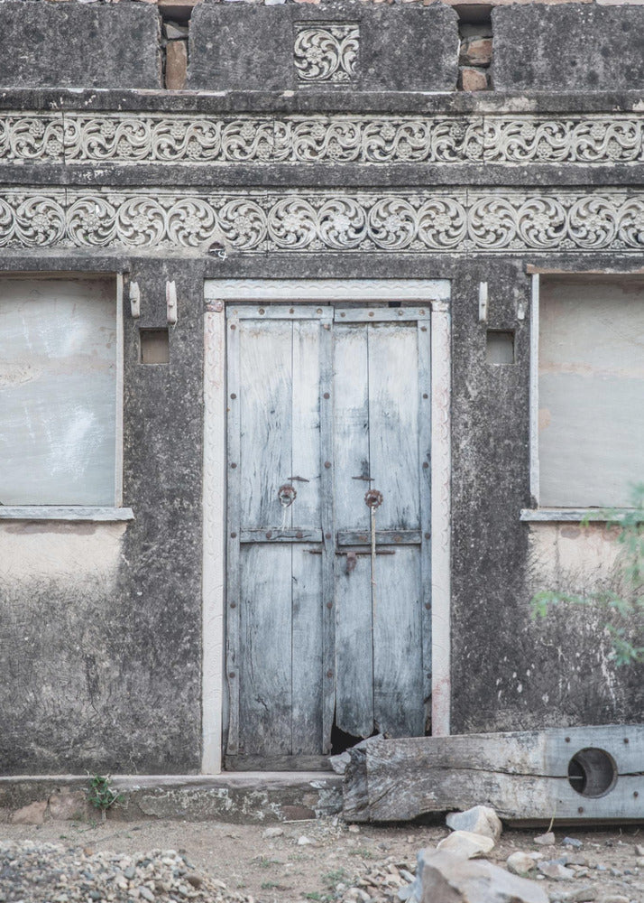 Faded Elegance Door | Canvas