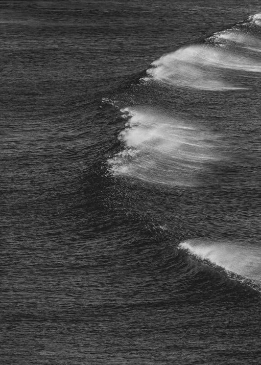 Mesmerizing Motion Of Ocean Waves | Canvas