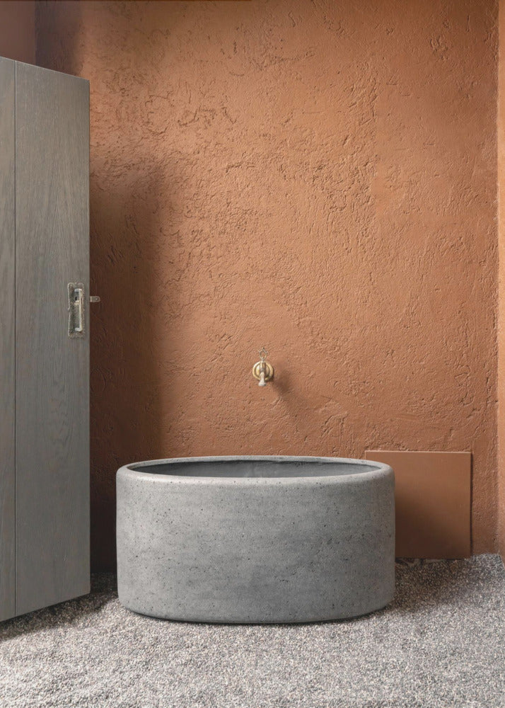 Concrete Bath | Canvas