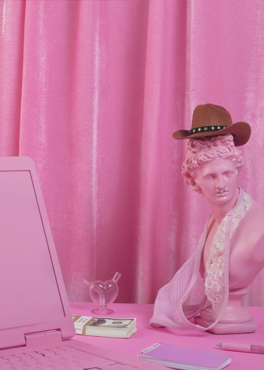 Chaos in the office | Canvas