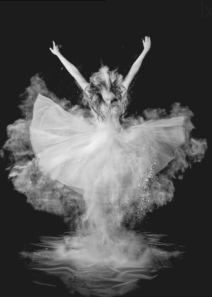 Powder Burst | Canvas